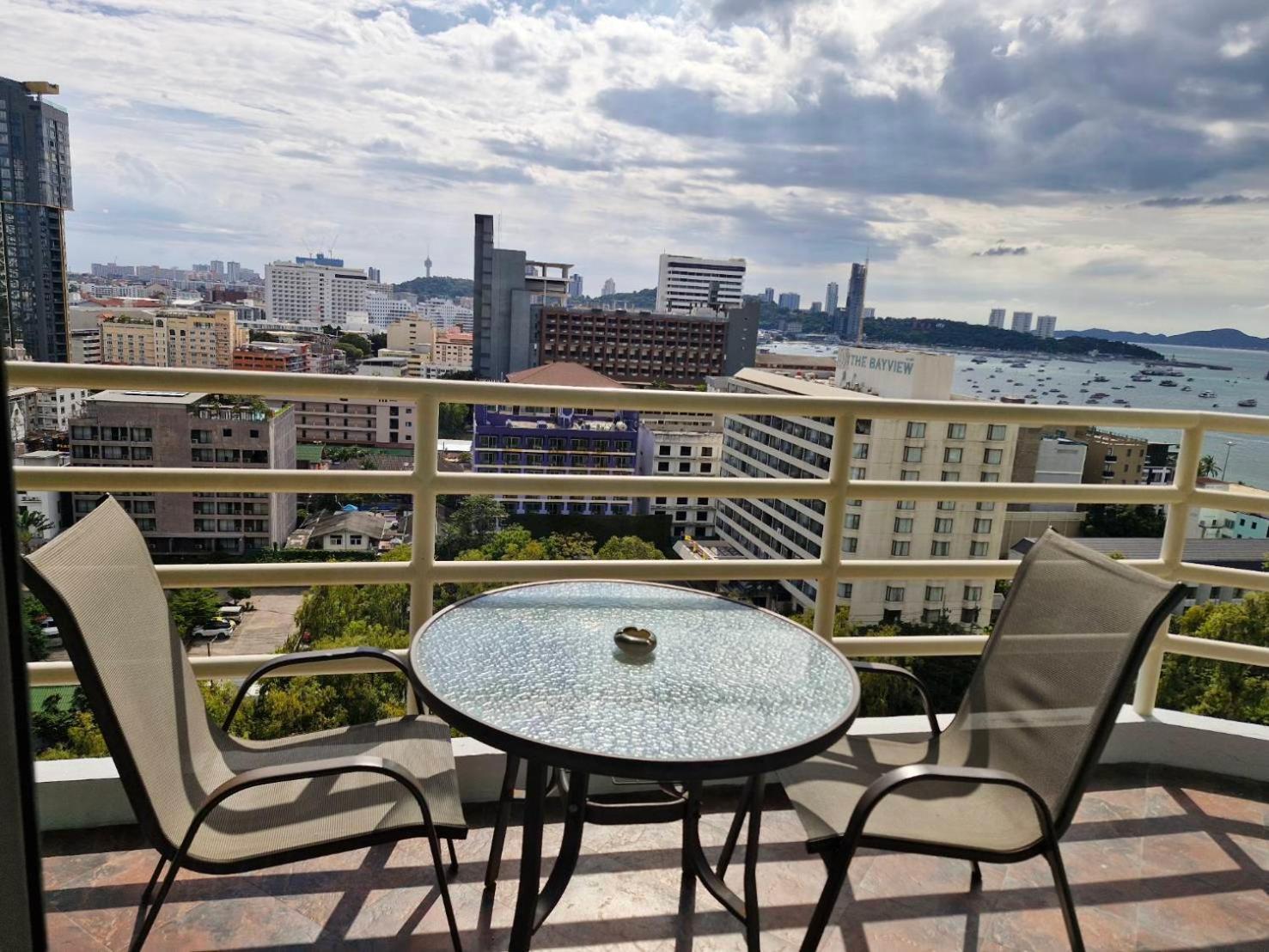 View Talay 6 Pattaya Beach By Anatolia Condo Suite Ngoại thất bức ảnh