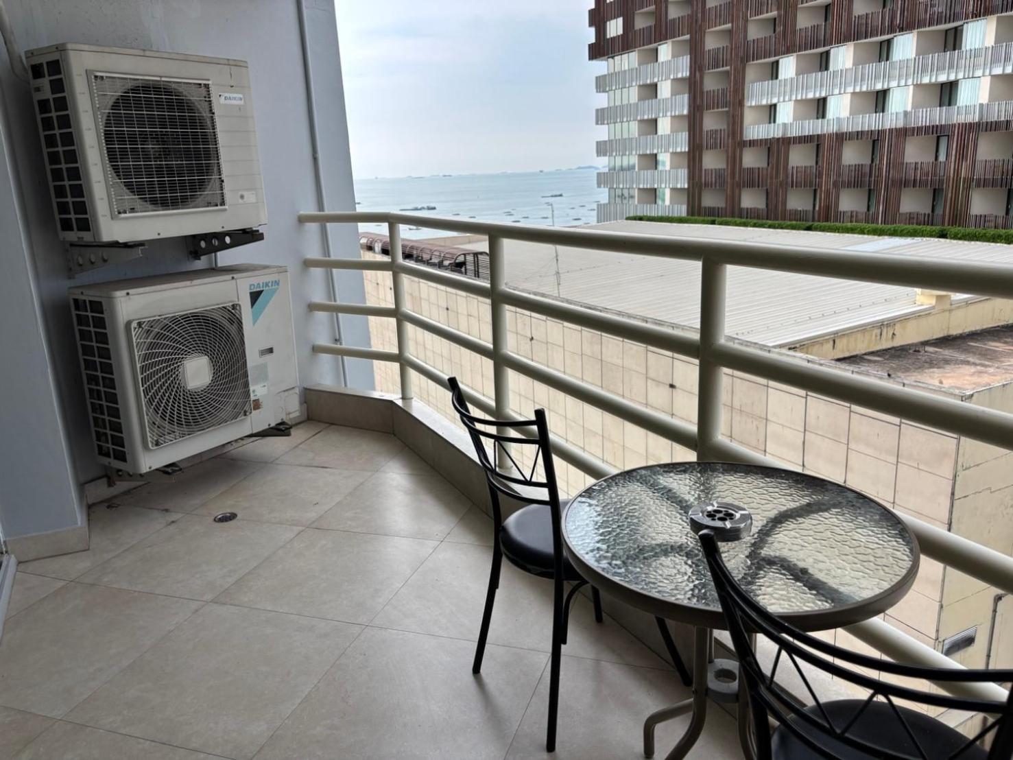 View Talay 6 Pattaya Beach By Anatolia Condo Suite Ngoại thất bức ảnh