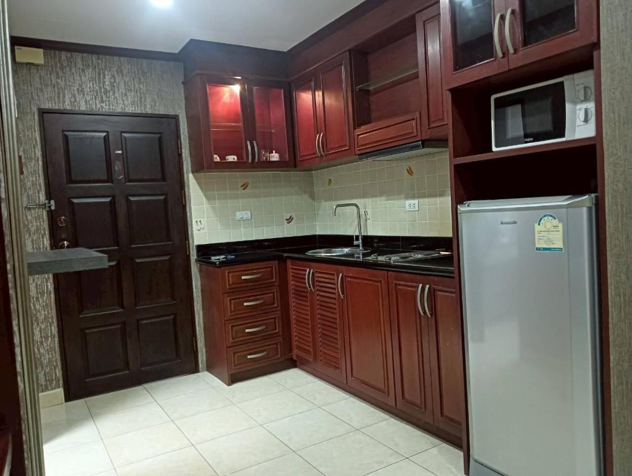 View Talay 6 Pattaya Beach By Anatolia Condo Suite Ngoại thất bức ảnh