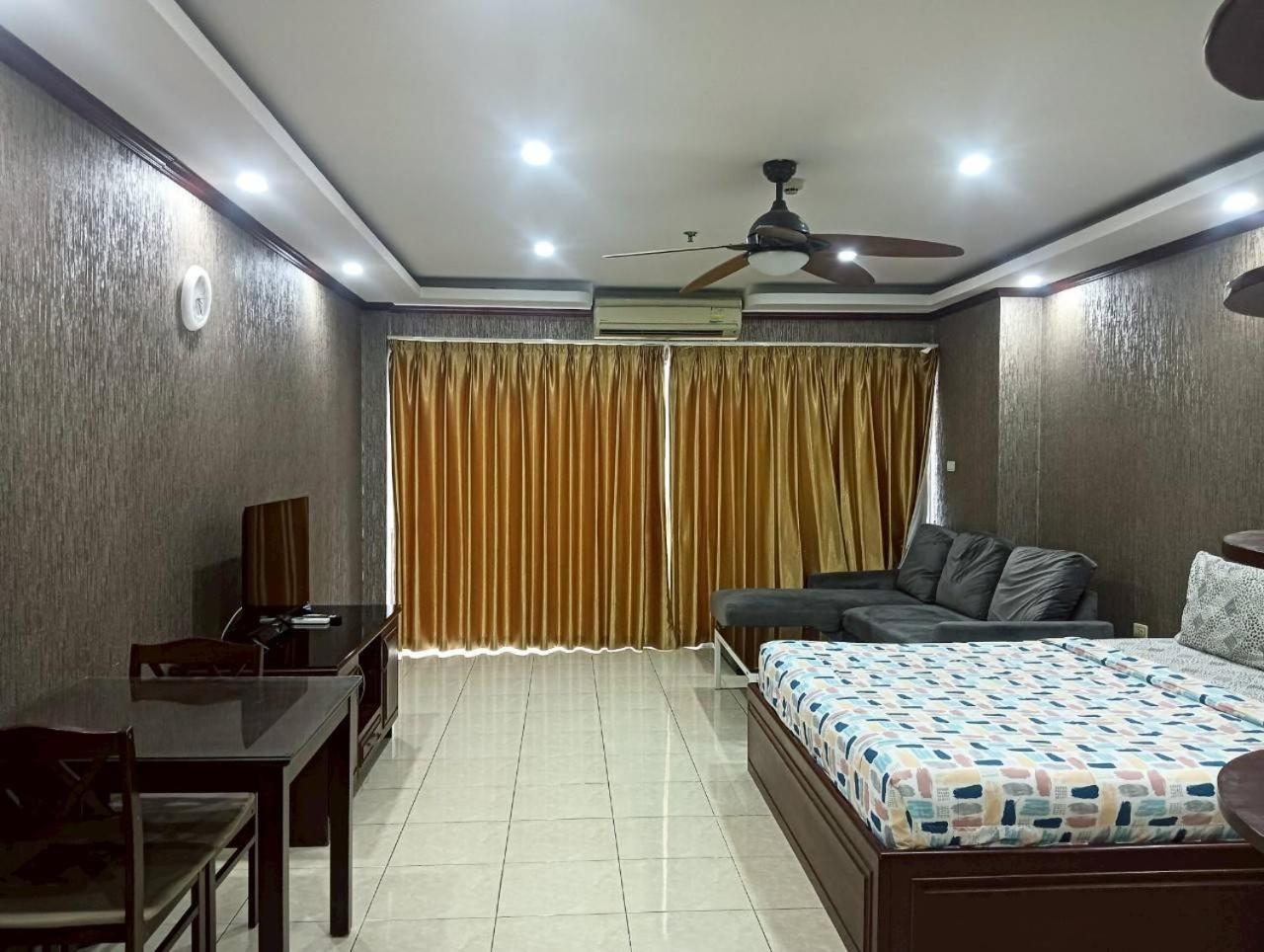 View Talay 6 Pattaya Beach By Anatolia Condo Suite Ngoại thất bức ảnh