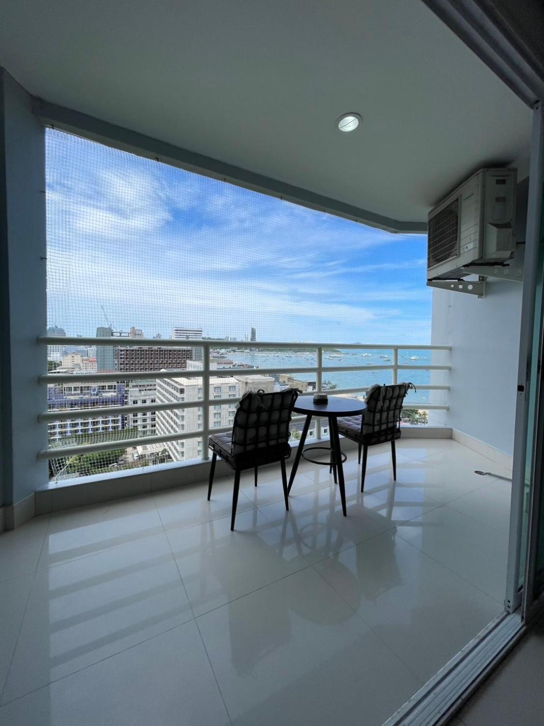 View Talay 6 Pattaya Beach By Anatolia Condo Suite Ngoại thất bức ảnh