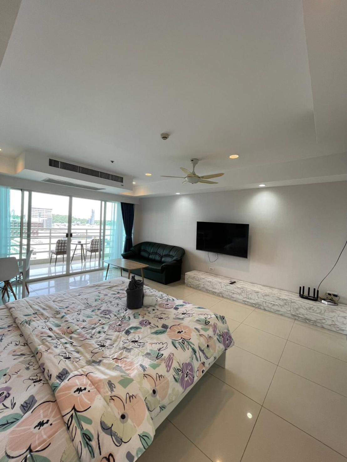 View Talay 6 Pattaya Beach By Anatolia Condo Suite Ngoại thất bức ảnh