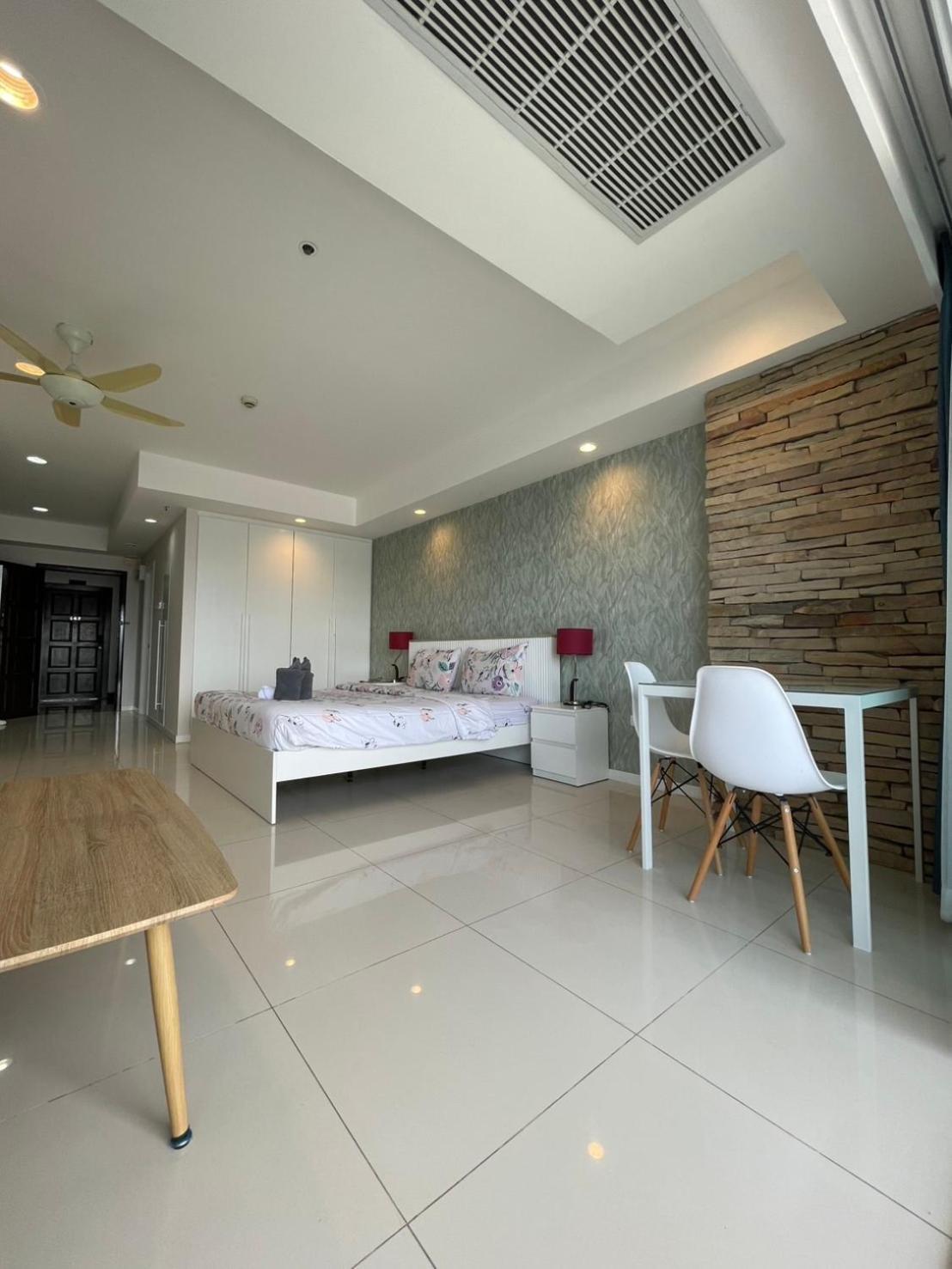 View Talay 6 Pattaya Beach By Anatolia Condo Suite Ngoại thất bức ảnh